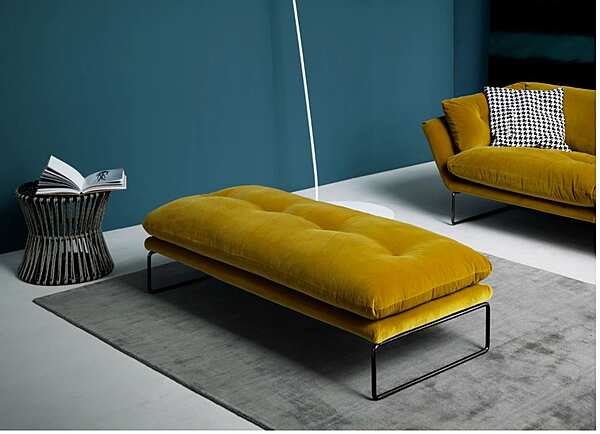 Pouf SABA 2742T usine SABA de l'Italie. Foto №3