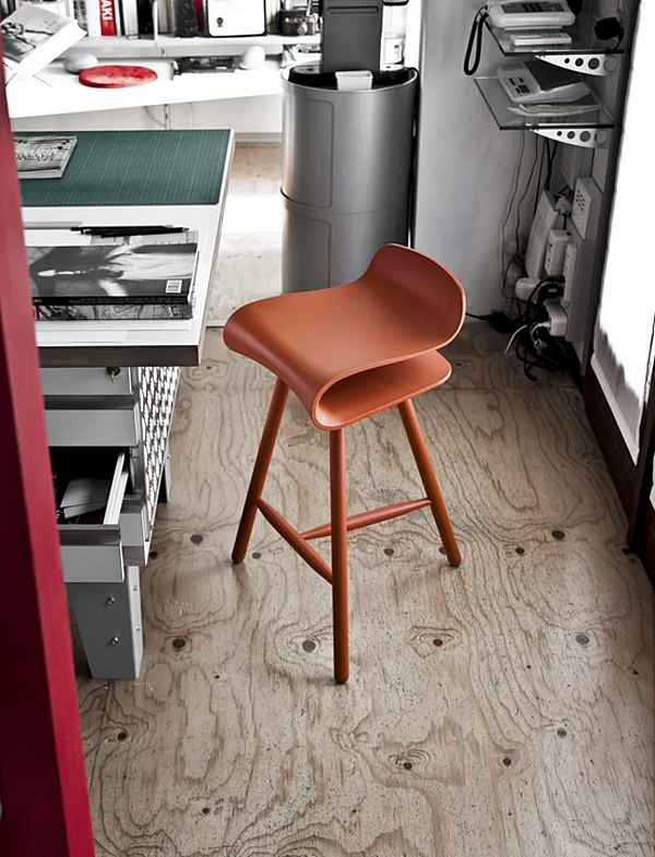 Tabouret en bois BCN Kristalia usine Kristalia de l'Italie. Foto №6