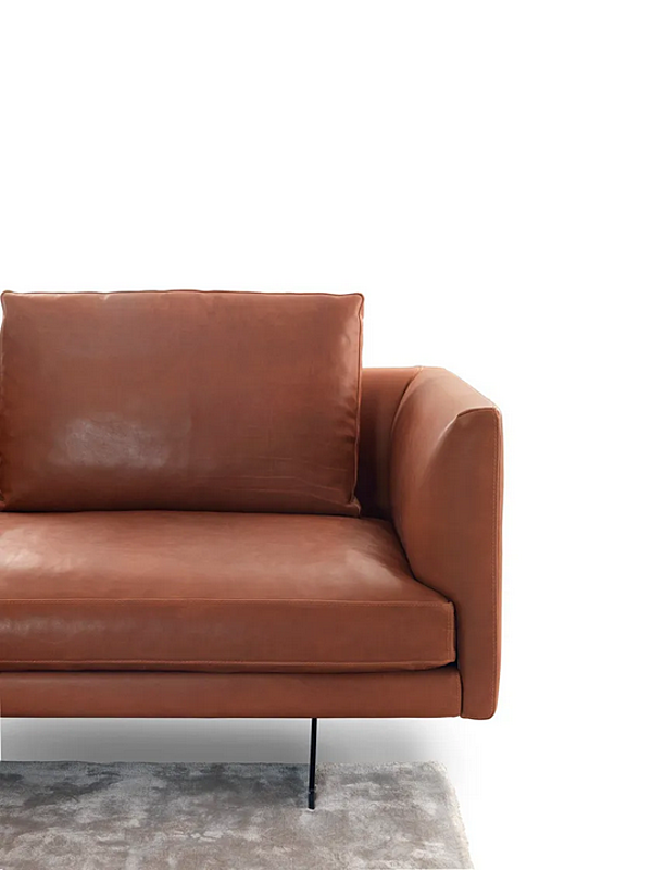 Canapé d'angle en cuir avec repose-pieds GYFORM LIGHT usine Gyform de l'Italie. Foto №2