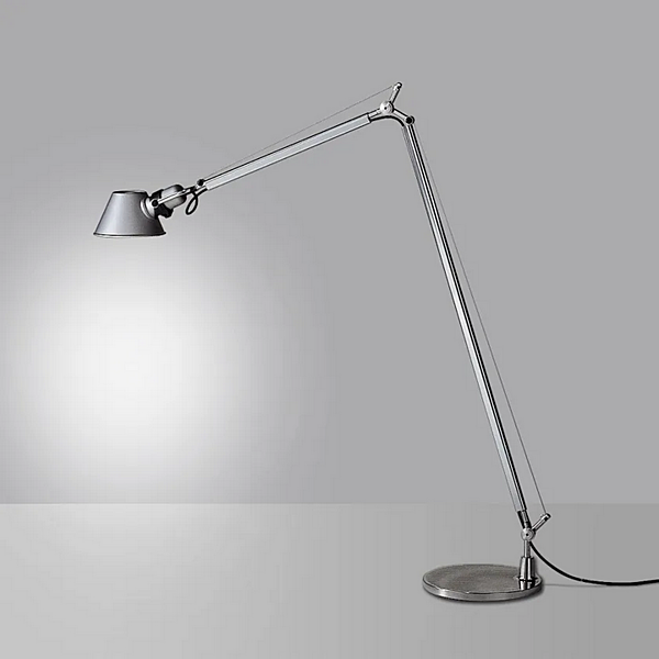 Lampe de sol ajustable en aluminium Tolomeo Reading Artemide A013900, A013930, A0131W00, A013100 usine Artemide de l'Italie. Foto №3