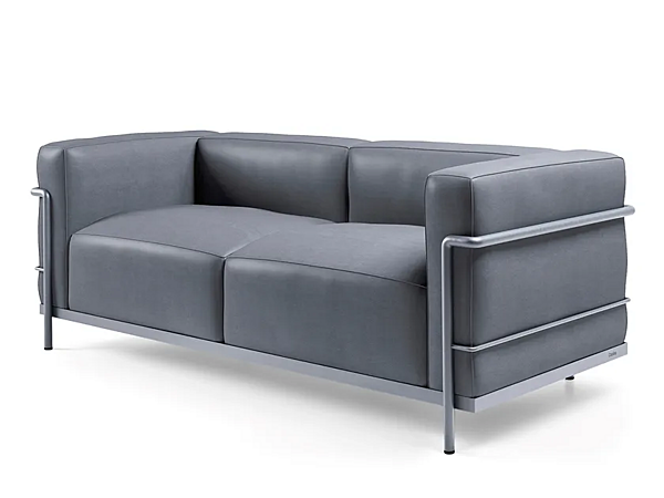 Canapé 2 places en tissu CASSINA Grand Confort Grand Modèle D 003 usine CASSINA de l'Italie. Foto №2