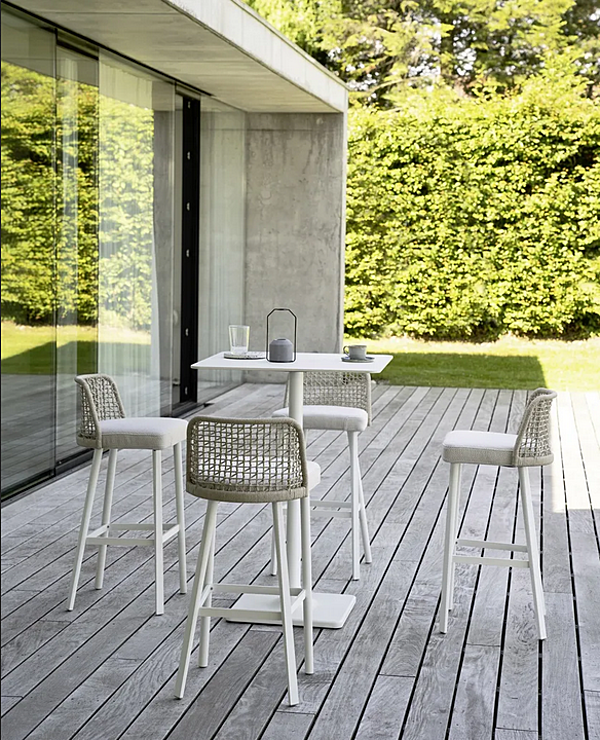 Tabouret de jardin en aluminium peint en poudre avec repose-pieds EMMA VARASCHIN 23650, 23651 usine VARASCHIN de l'Italie. Foto №3