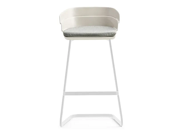 Tabouret haut en polypropylène cantilever Rift Moroso usine Moroso de l'Italie. Foto №1