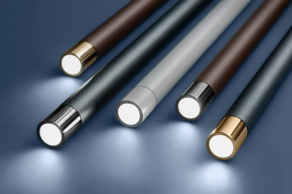 Lampe suspendue en aluminium LED Virtus AXOLIGHT usine Axolight de l'Italie. Foto №3