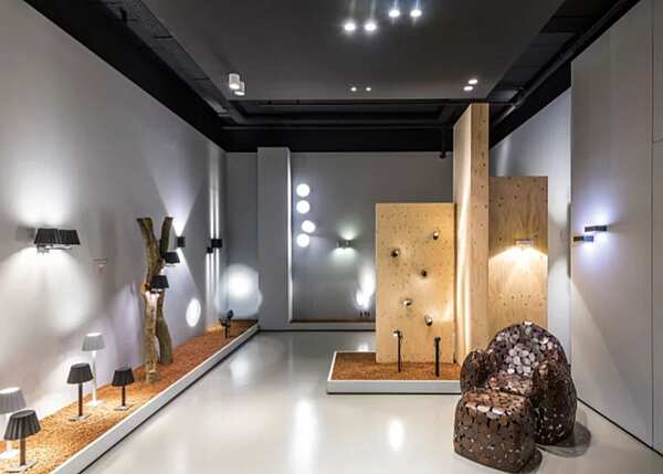 Bras DELTALIGHT Vision usine DELTALIGHT de l'Italie. Foto №4