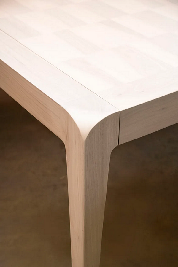 Table rectangulaire extensible en bois Sentiero B 652 DALE usine DALE de l'Italie. Foto №5
