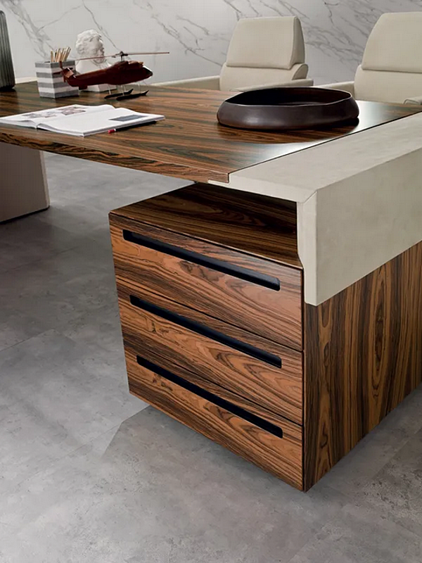 Bureau en bois rectangulaire avec tiroirs croisés i 4 Mariani usine i 4 Mariani de l'Italie. Foto №5