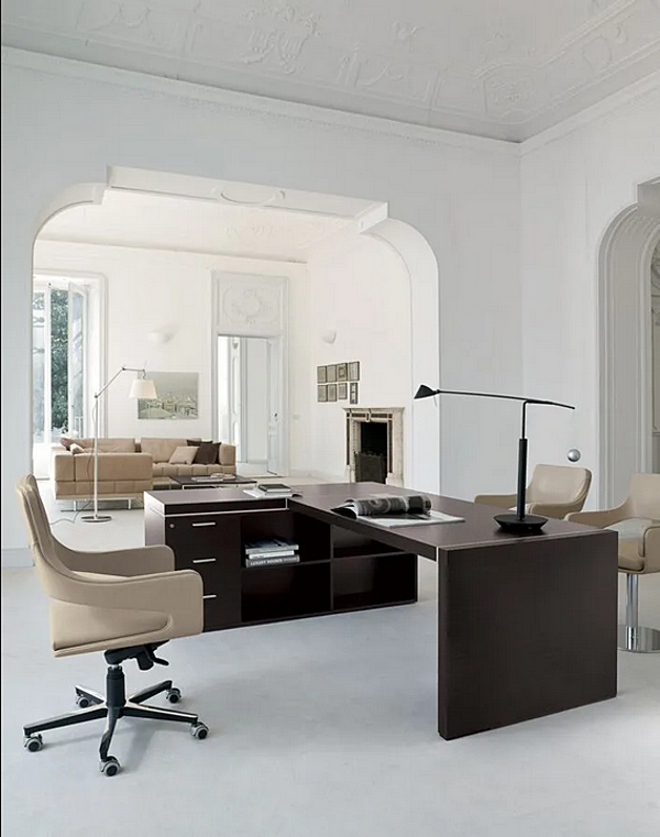 Bureau exécutif en bois en forme de L avec tiroirs I 4 Mariani Blade usine i 4 Mariani de l'Italie. Foto №10
