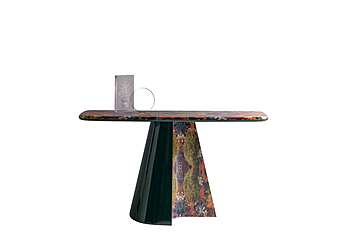 Bureau Daytona 00018