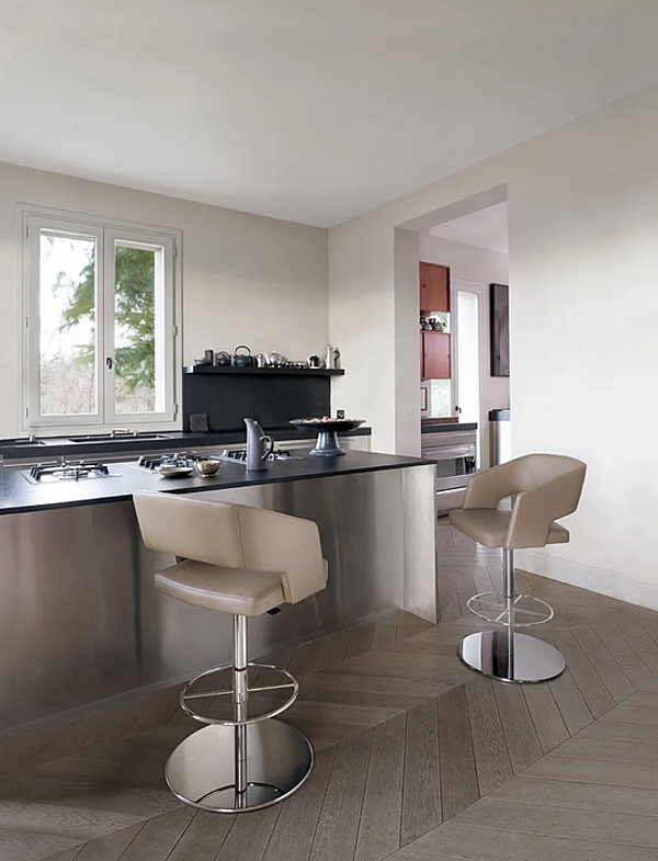 Tabouret haut avec repose-pieds en métal Potocco Jolly 751 AII Gaz 751/AII-GAS usine POTOCCO de l'Italie. Foto №3