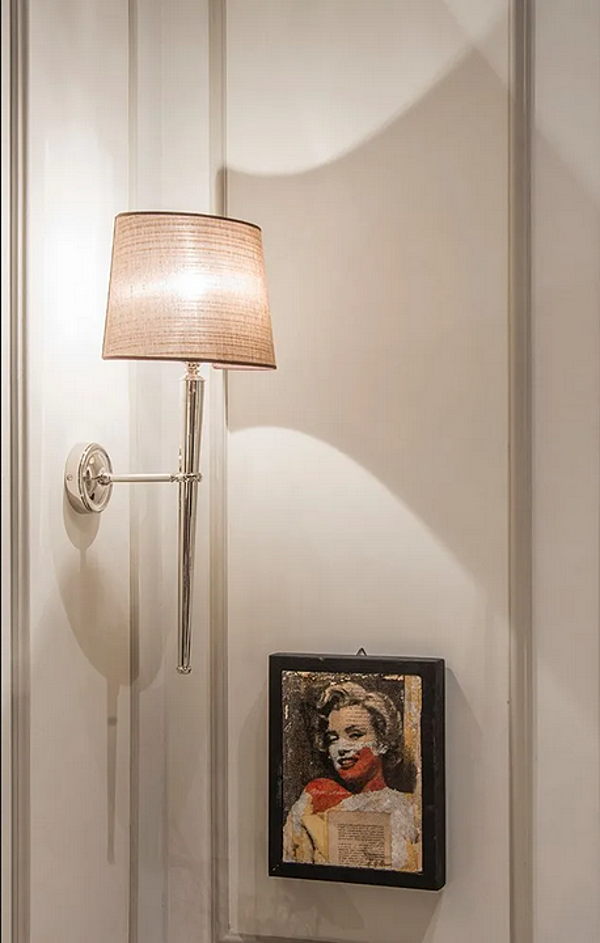 Applique murale en métal Leon FORMITALIA usine FORMITALIA de l'Italie. Foto №2