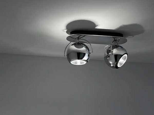 Lampe de plafond réglable en acier Fabbian collection Beluga usine Fabbian de l'Italie. Foto №2