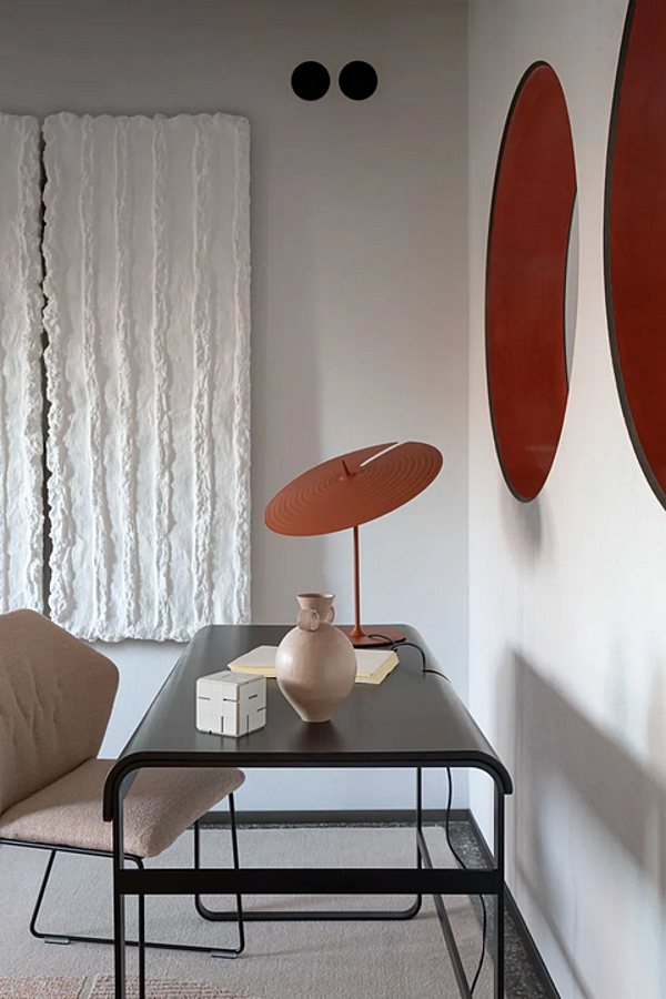 Bureau secrétaire en MDF collection Alphabet Saba usine SABA de l'Italie. Foto №11