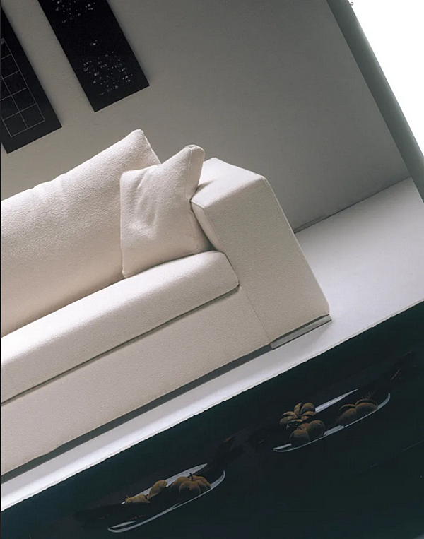 Canapé d'angle en tissu avec repose-pieds GYFORM Domino Plus usine Gyform de l'Italie. Foto №2