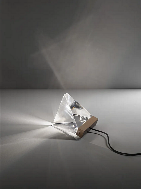 Lampe de table en cristal LED Tripla Fabbian usine Fabbian de l'Italie. Foto №3