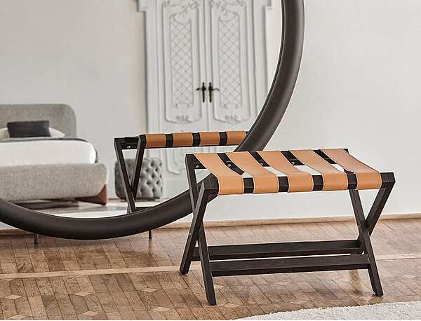 Socle PORADA Portavaligie usine PORADA de l'Italie. Foto №2