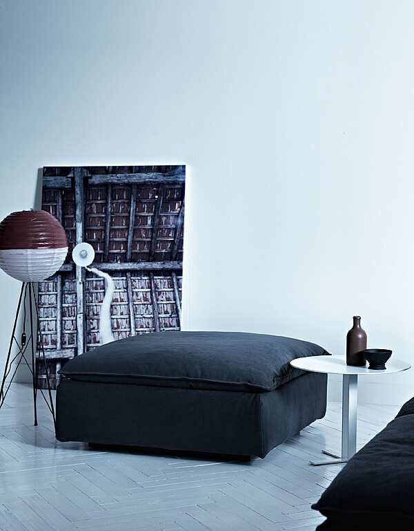 Pouf saba Up 7628 usine SABA de l'Italie. Foto №3