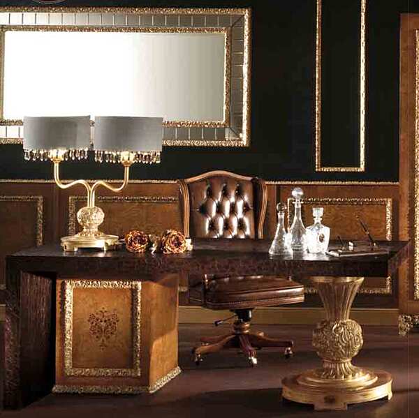 Fauteuil en cuir pivotant capitonné Grand Royal A.R. Arredamenti 419 usine A.R.ARREDAMENTI SRL de l'Italie. Foto №3