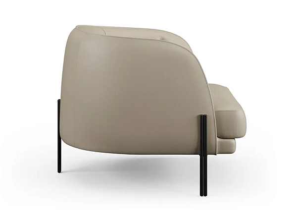 Fauteuil en cuir capitonné avec accoudoirs Liu Jo Living Collection Caillou CLC usine Liu Jo Living Collection de l'Italie. Foto №3