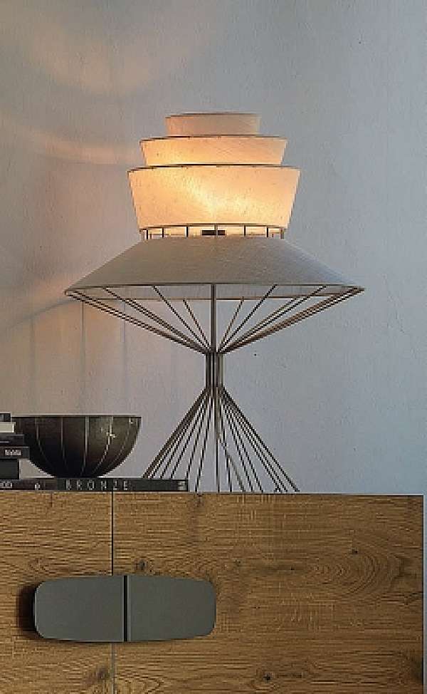 Lampe de table CATTELAN ITALIA bolero usine CATTELAN ITALIA de l'Italie. Foto №1