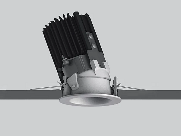 Spotlight rond en aluminium ajustable LED Artemide Everything usine Artemide de l'Italie. Foto №1