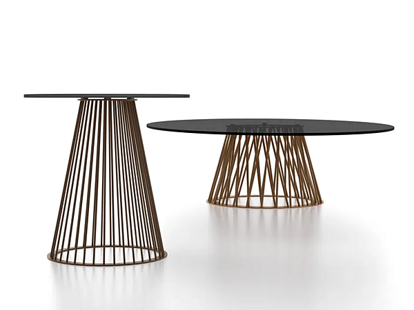 Table basse ronde avec base en métal Intrigo F.lli Orsenigo usine ORSENIGO de l'Italie. Foto №1