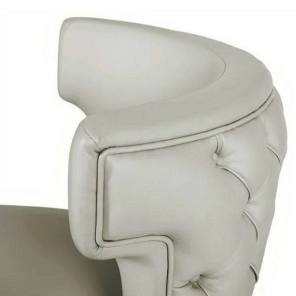 Fauteuil en cuir capitonné avec accoudoirs BRABBU Kansas usine BRABBU de l'Italie. Foto №7