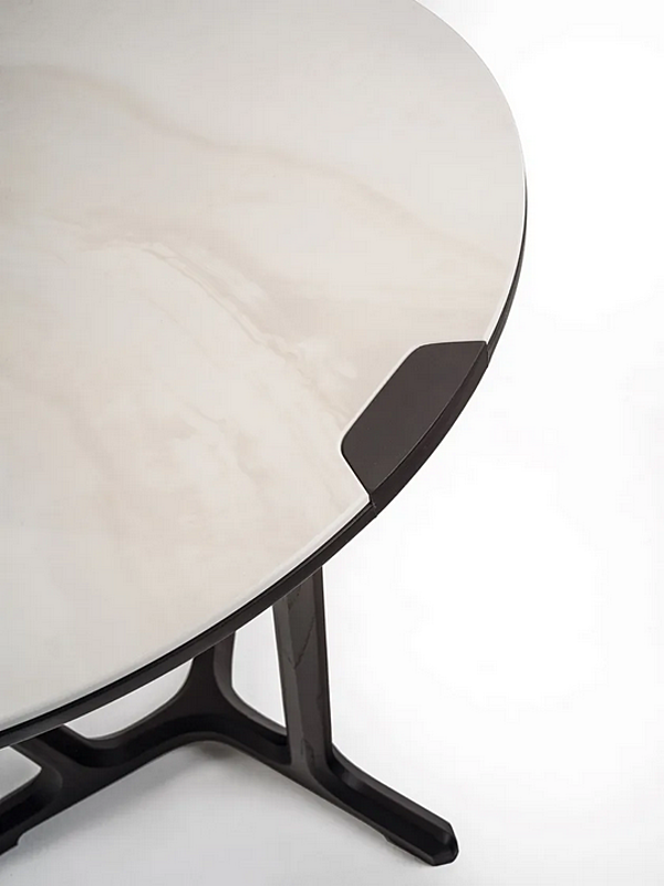 Table basse en grès cérame Arja Frigerio usine Frigerio de l'Italie. Foto №3