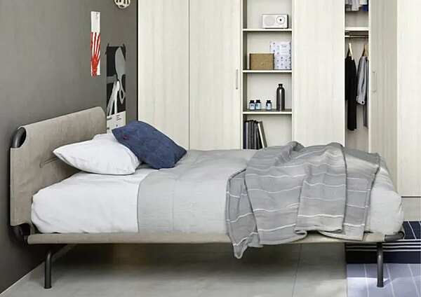 Lit simple pour enfant avec tête de lit rembourrée Nidi Tube usine nidi de l'Italie. Foto №3