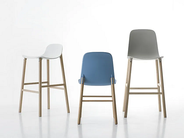 Tabouret de bar en polyuréthane avec dossier Sharky Kristalia usine Kristalia de l'Italie. Foto №20