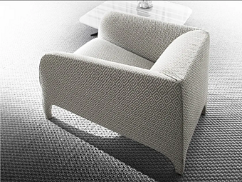 Fauteuil en tissu rembourré Opale ERBA ITALIA