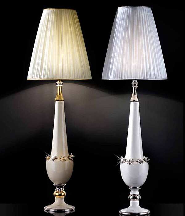 Lampe de table LORENZON (F. LLI LORENZON) L. 901 / AVOPL usine LORENZON (F.LLI LORENZON) de l'Italie. Foto №1