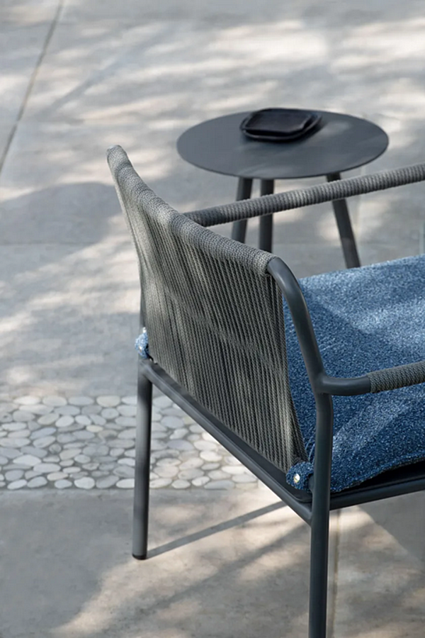 Fauteuil de jardin en aluminium avec accoudoirs Atmosphera collection Air usine ATMOSPHERA de l'Italie. Foto №10