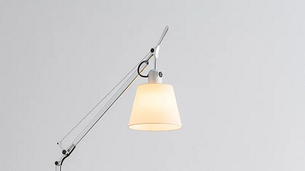 Lampe sur pied en papier parchemin ou satin Tolomeo Basculante Artemide A014610, A014600 usine Artemide de l'Italie. Foto №2