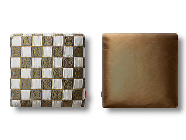 Coussin géométrique en tissu avec cadre carré CASSINA Chess usine CASSINA de l'Italie. Foto №3
