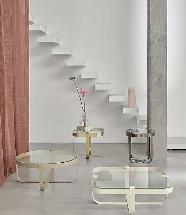 Table basse SABA 0095CT usine SABA de l'Italie. Foto №3