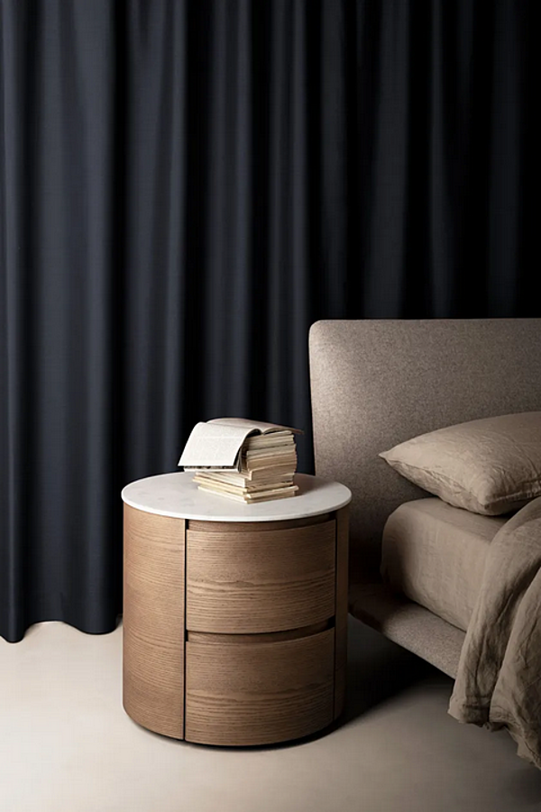 Table de chevet ronde avec tiroirs en bois Kristalia Orbit usine Kristalia de l'Italie. Foto №3