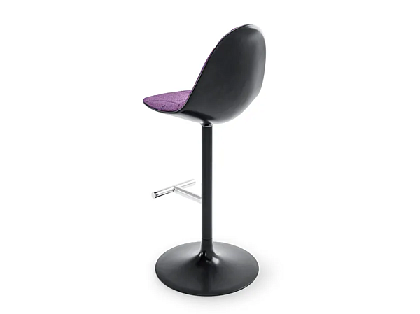 Tabouret de bar en tissu avec repose-pieds CASSINA Caprice usine CASSINA de l'Italie. Foto №3