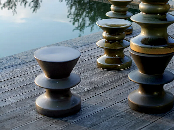 Table basse ronde en grès cérame ZANOTTA Zeus 6005 usine ZANOTTA de l'Italie. Foto №3