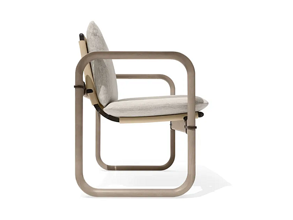 Chaise de jardin en frêne avec accoudoirs GIORGETTI LOOP usine GIORGETTI de l'Italie. Foto №2