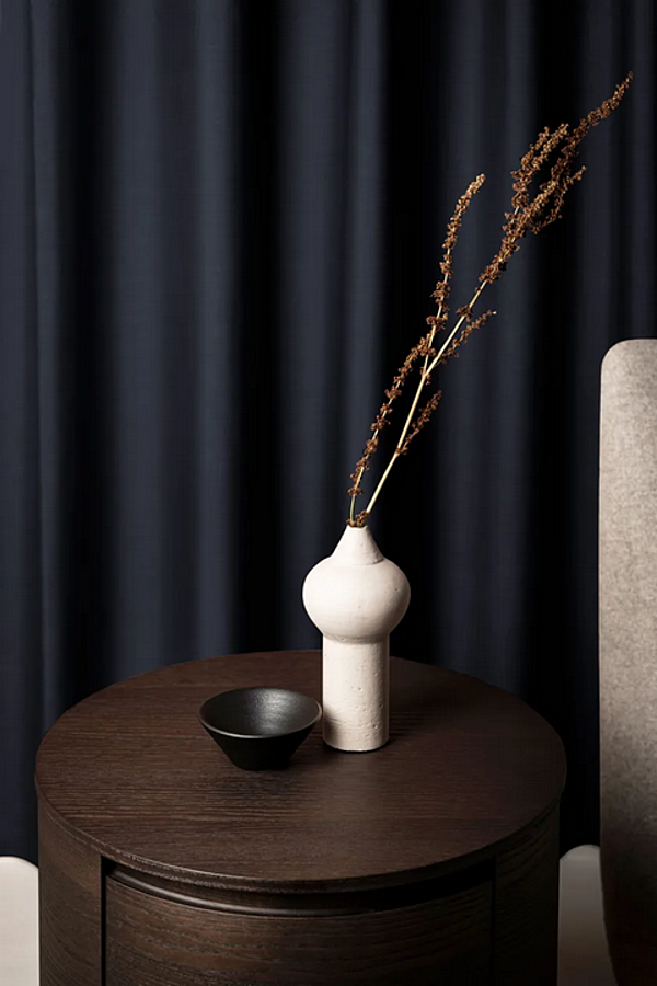 Table de chevet ronde avec tiroirs en bois Kristalia Orbit usine Kristalia de l'Italie. Foto №7