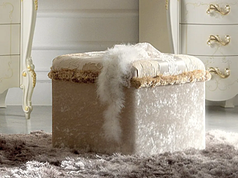 Pouf rectangulaire rembourré CASA +39 ROSSINI 2122