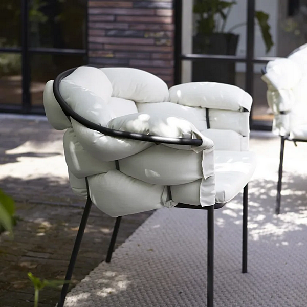 Fauteuil en tissu de jardin avec accoudoirs et housse amovible Serpentine LIGNE ROSET 10262093/94/95 usine LIGNE ROSET de l'Italie. Foto №4