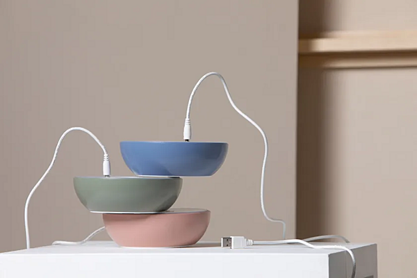 Lampe de sol portable multifonctionnelle en matériau flottant AXOLIGHT usine Axolight de l'Italie. Foto №15