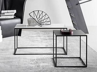 Table basse en bois Team NOVAMOBILI usine NOVAMOBILI de l'Italie
