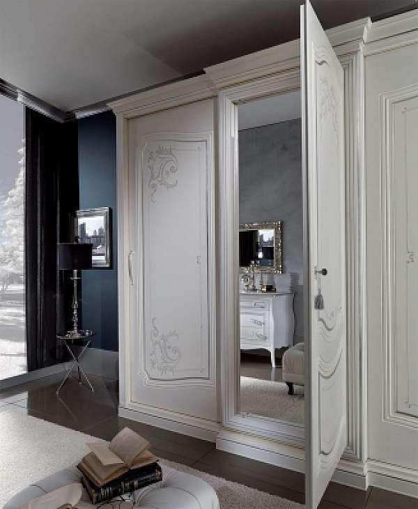 Armoire EURO DESIGN 931 usine EURO DESIGN de l'Italie. Foto №2