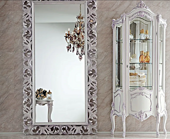 Vitrine baroque en bois Modenese Luxury Interiors 13128 usine MODENESE GASTONE de l'Italie