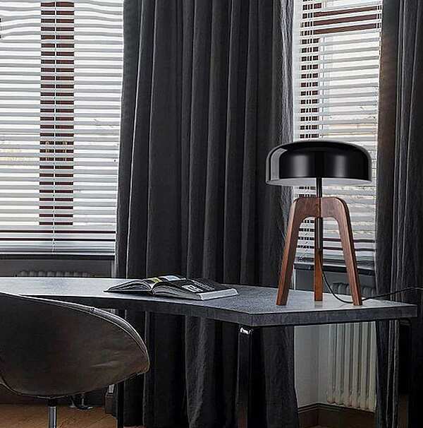 Lampadaire PORADA Pileo alta usine PORADA de l'Italie. Foto №4