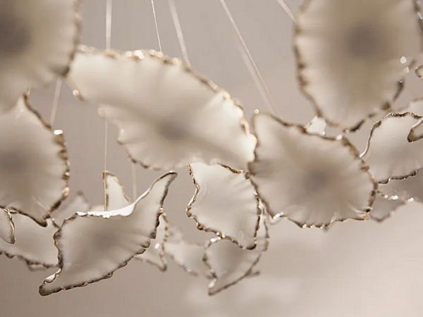 Suspension en porcelaine faite à la main avec éclairage LED Haberdashery feuillage usine HABERDASHERY de l'Italie. Foto №7