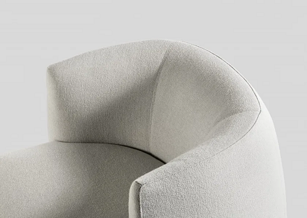 Fauteuil avec housse amovible en tissu Kristalia Brioni Up 29BRI31 usine Kristalia de l'Italie. Foto №5